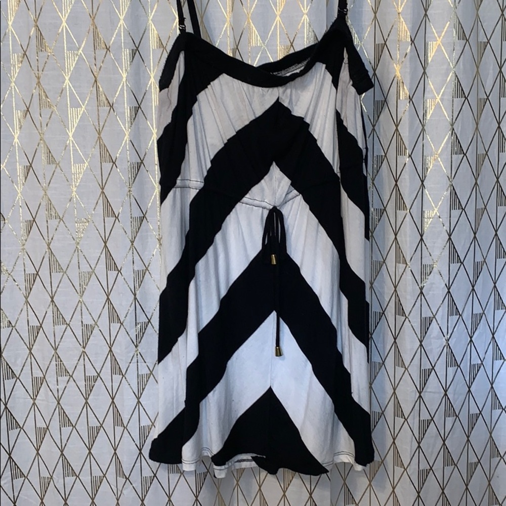 Black and white tank